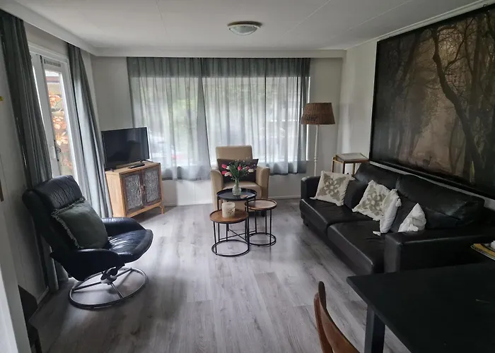 De Eekhoorn * Putten